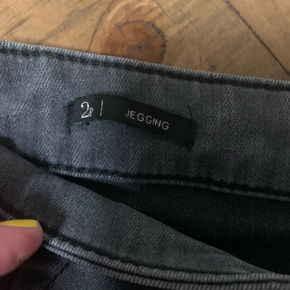 Talbots Gray Flawless Five Pocket Jeggings - Picture 9 of 9
